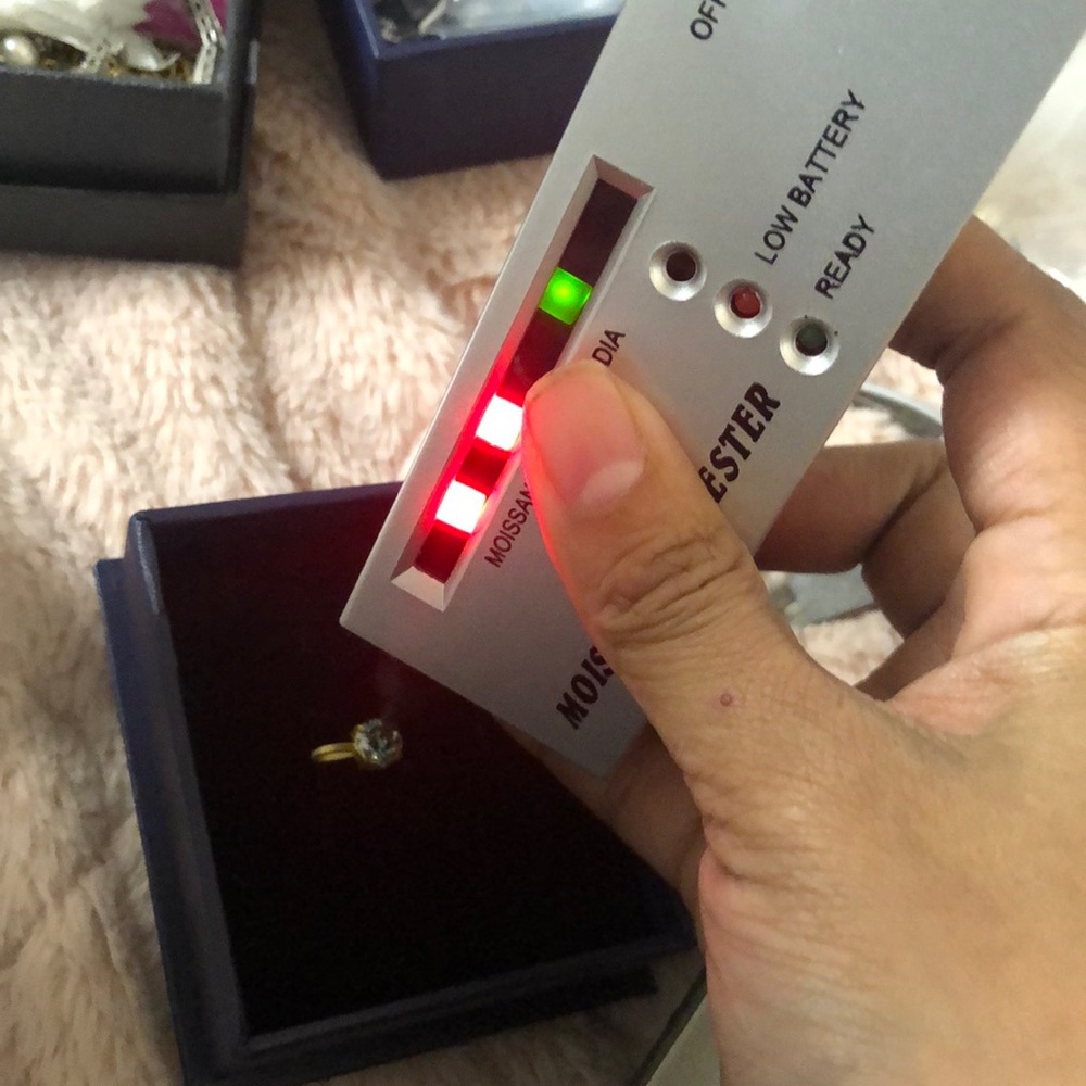 1 carat Moissanite pendent